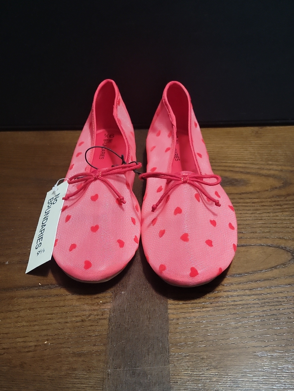 No Boundaries Coral Pink Heart Slip-On Ballet Flats.  T16